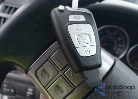 2010 Hyundai Veracruz Limited from USA, damaged, VIN KM8NUDCC2AU138510